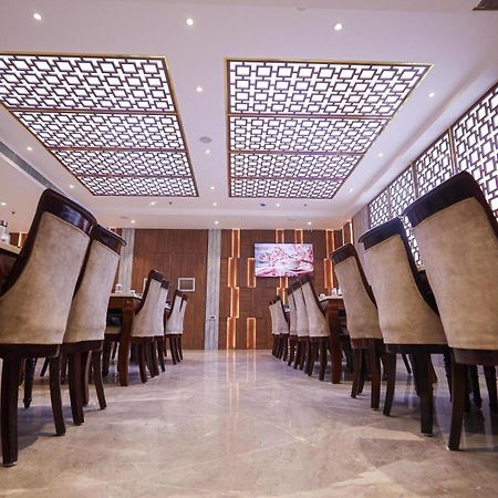 The Royal Legacy Lucknow Exterior foto