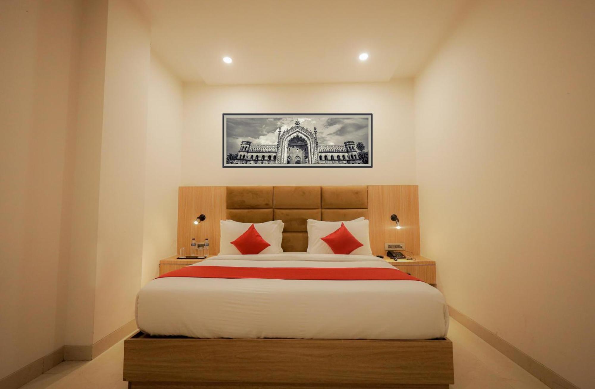The Royal Legacy Lucknow Exterior foto
