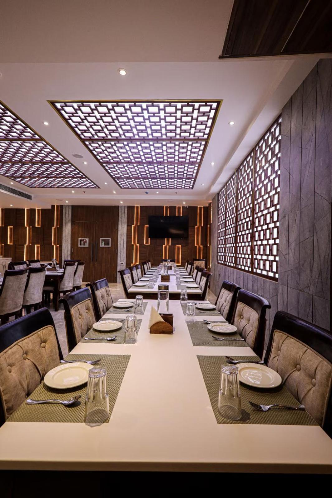 The Royal Legacy Lucknow Exterior foto